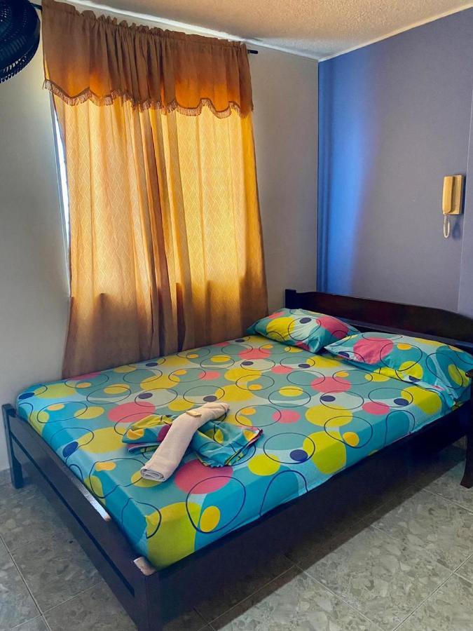 בוקארמנגה Hotel Mansion Real מראה חיצוני תמונה