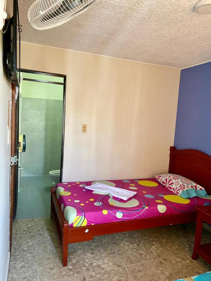 בוקארמנגה Hotel Mansion Real מראה חיצוני תמונה